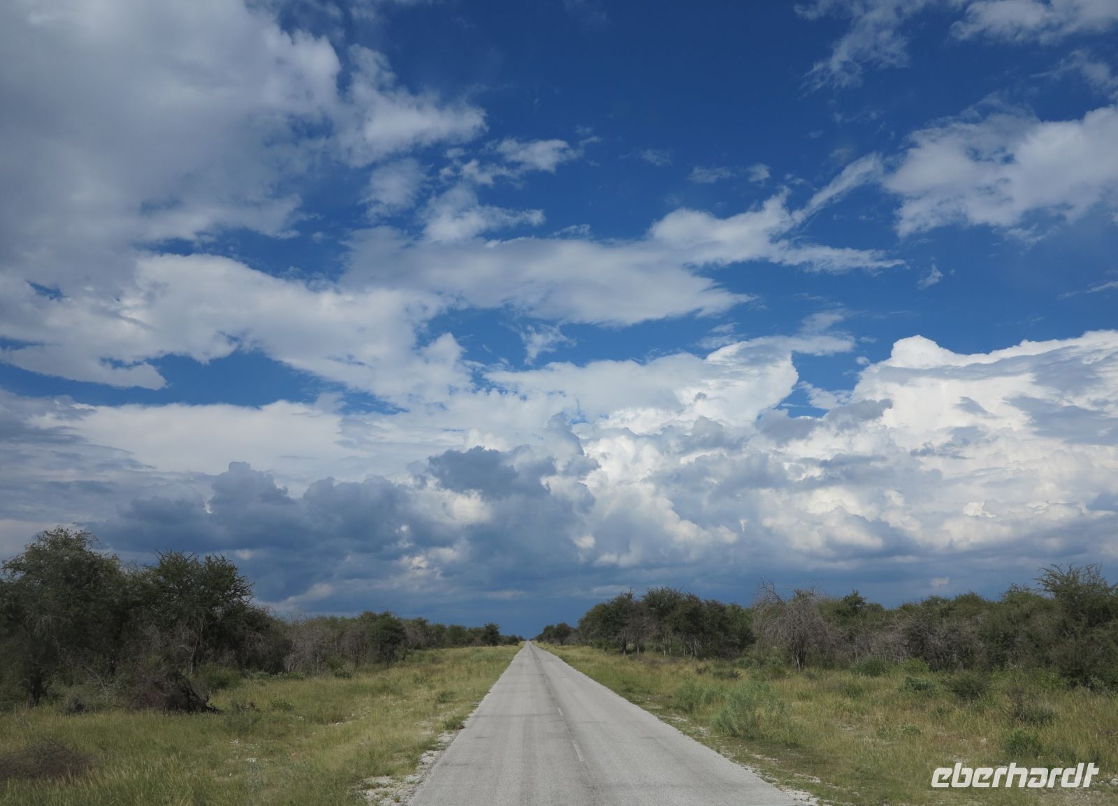 74 Da vorne braut sich was zusammen