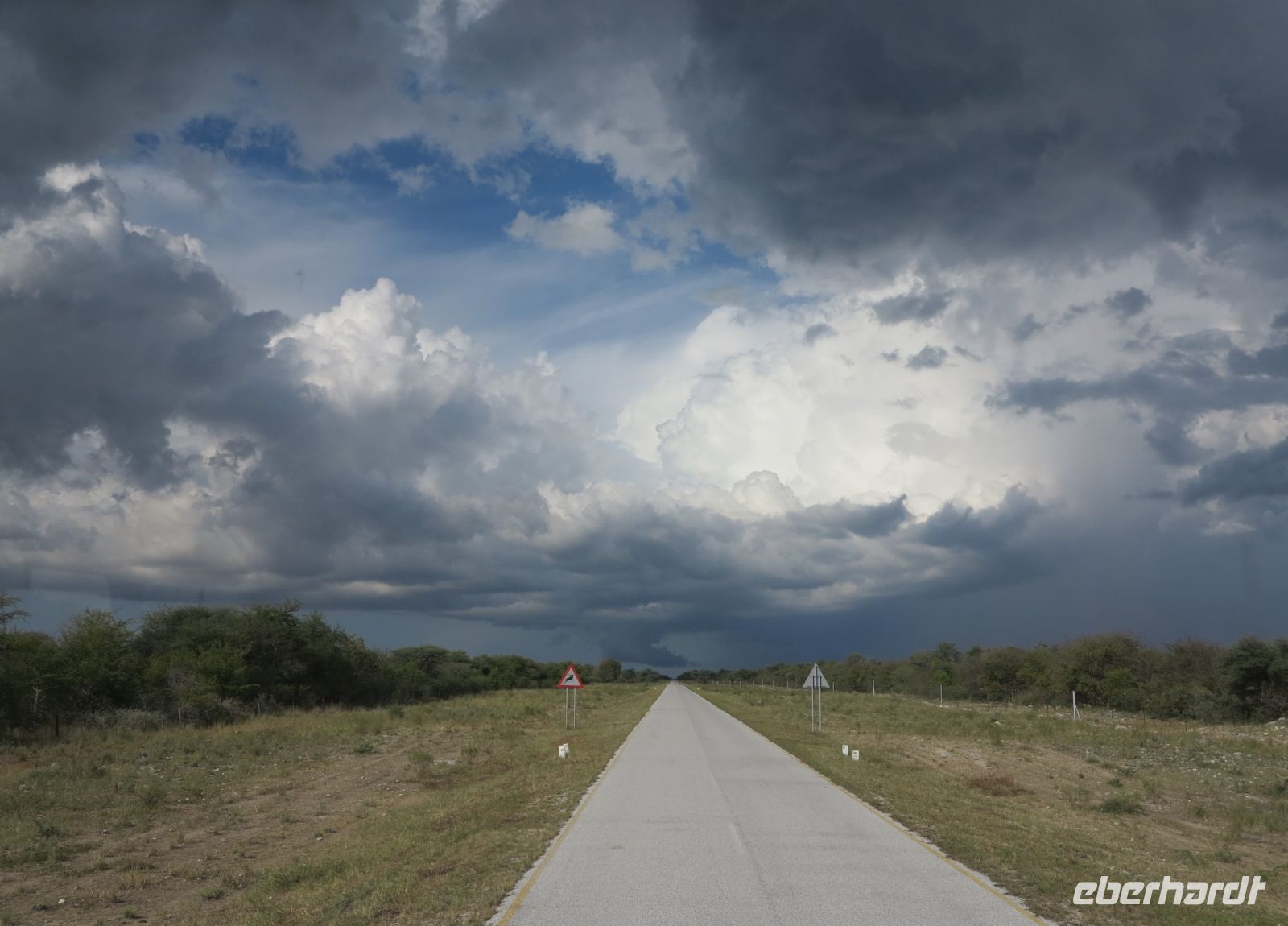 75 Es sieht mal wieder nach Regen aus...-