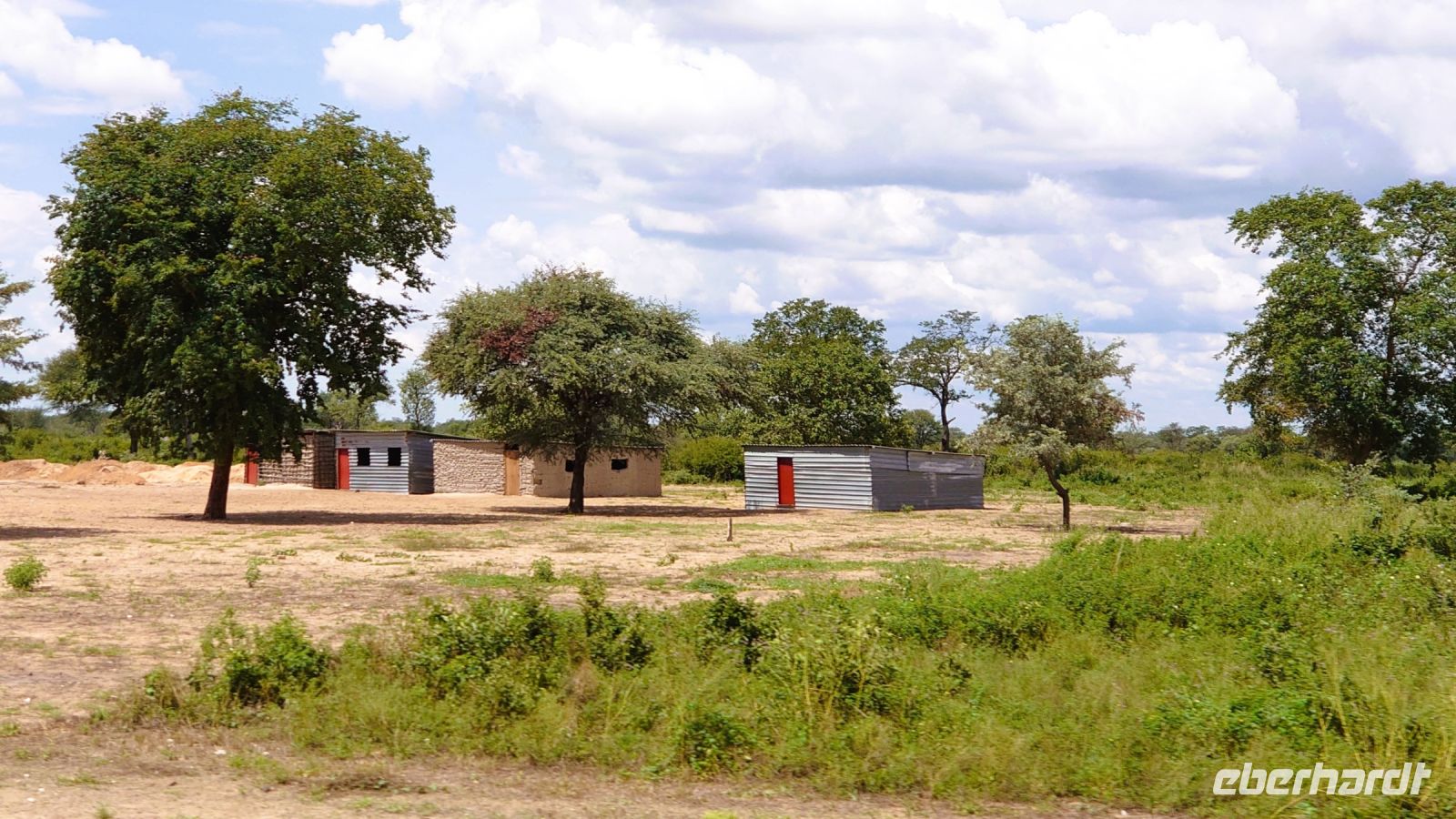 141 Man wohnt mal eckig