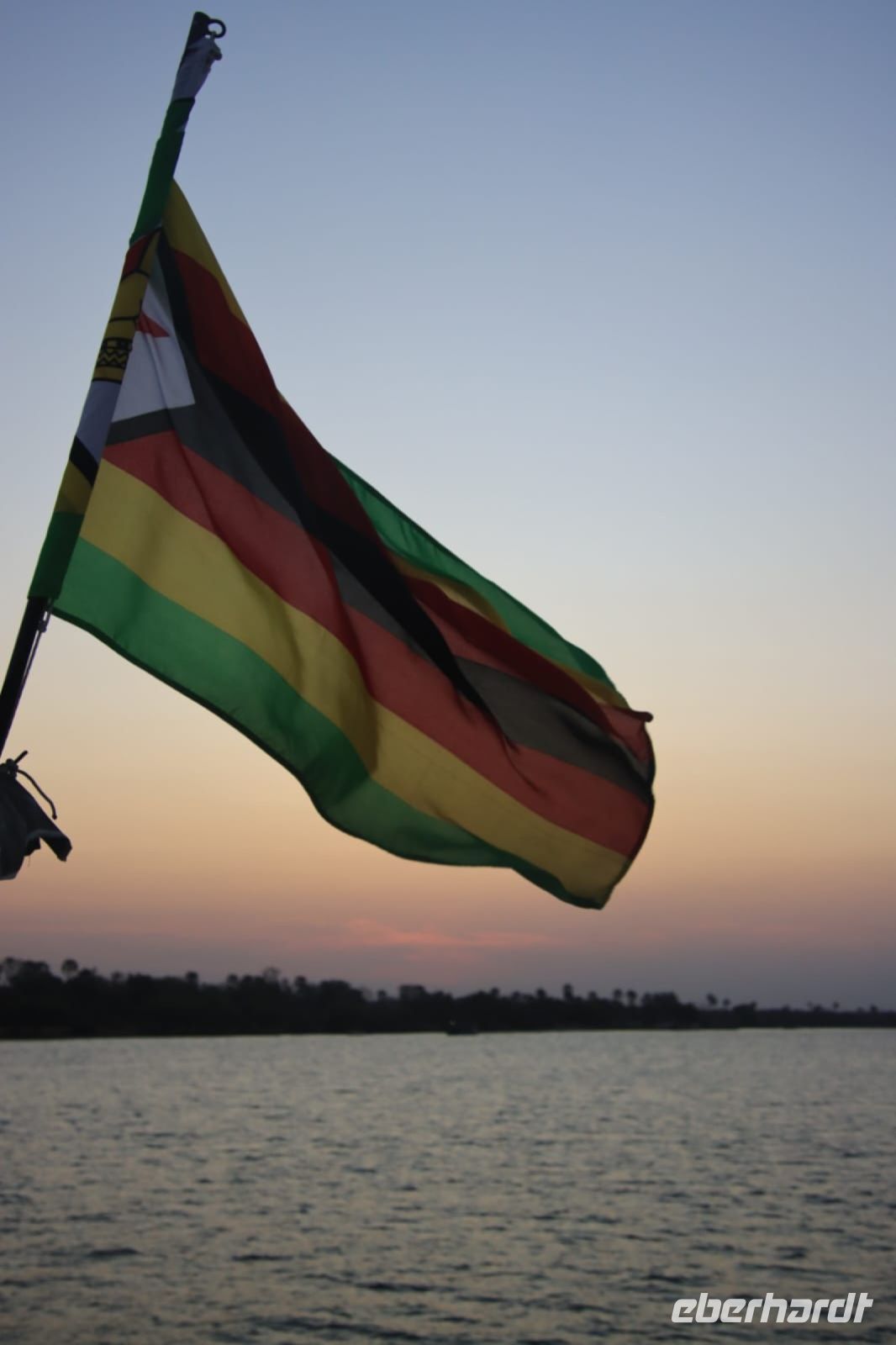 Sundowner-Cruise auf dem Sambesi in Simbabwe