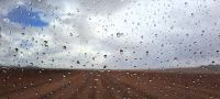 Namibia - Fahrt in die Namib Wüste - Regen