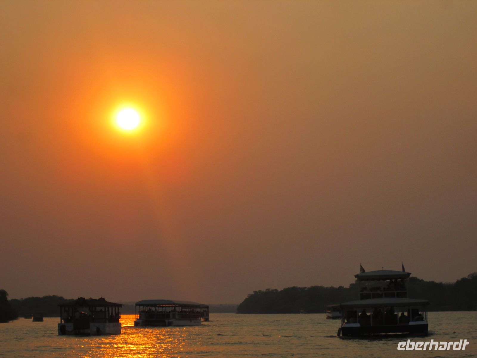 ein wunderschöner Reiseabschluss: Sonnenuntergang am Sambesi