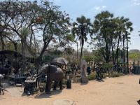 Holzmarkt in Victoria Falls