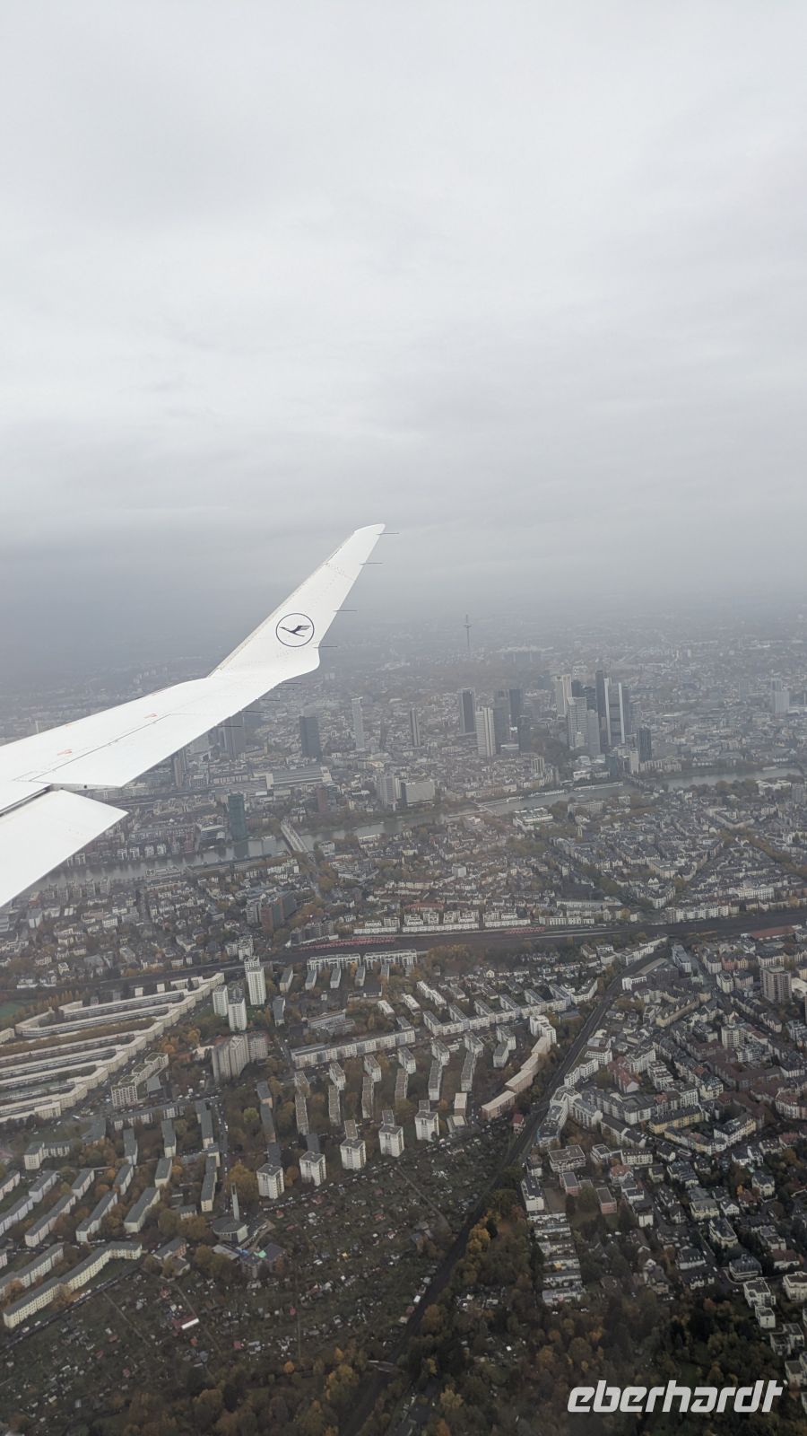 Flug von Dresden nach Frankfurt