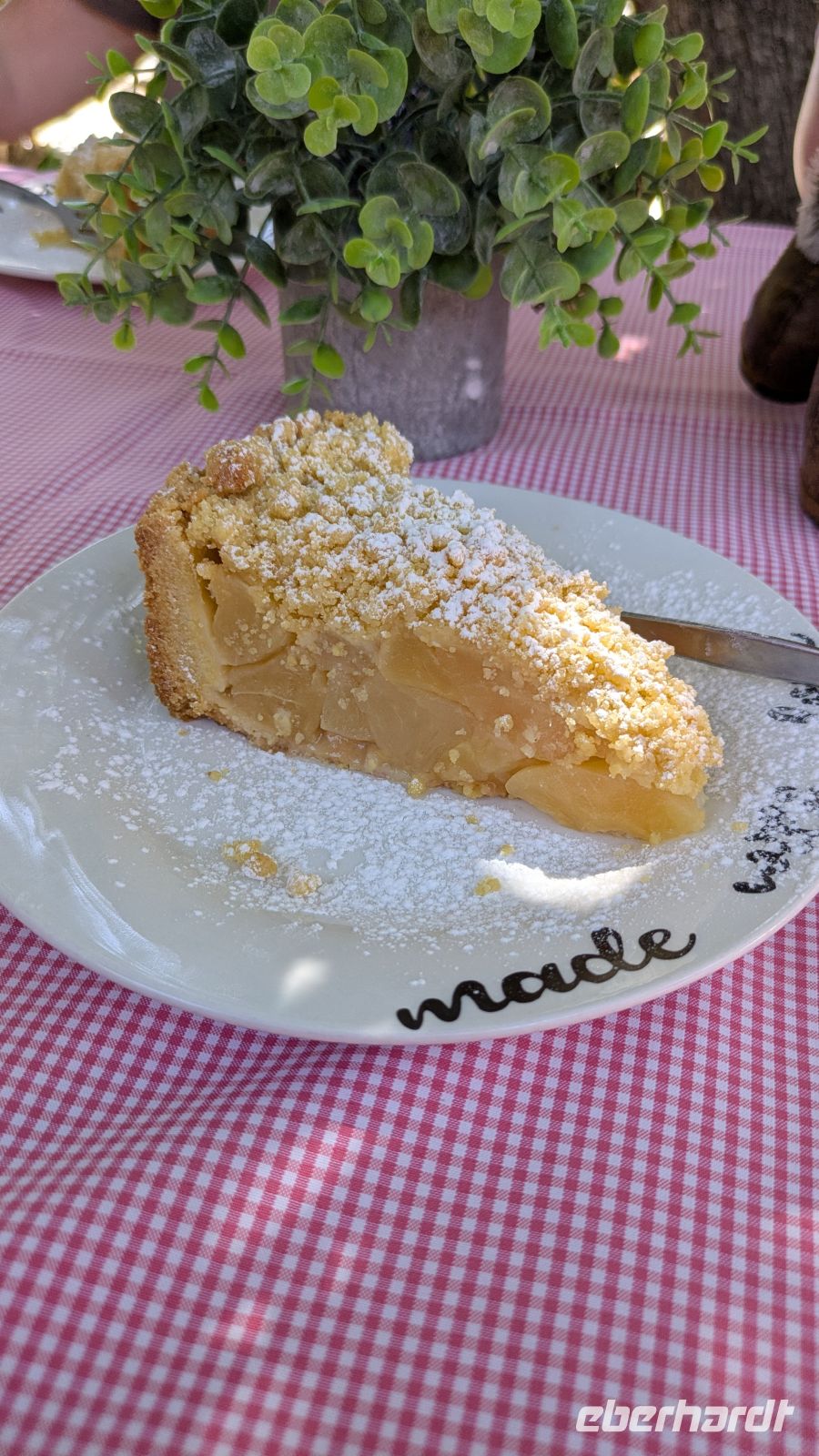 Apfelkuchen in Helmerinhausen