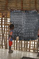 Besuch der Schule im Massai-Dorf