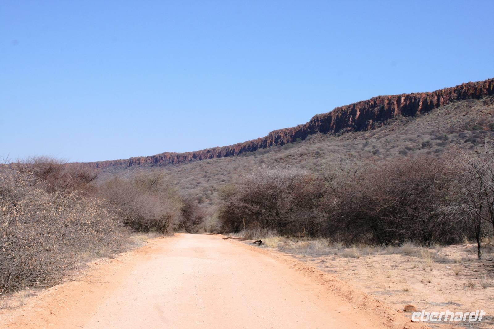 Wanderung zum deutschen Friedhof
