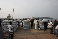 Am Hafen Mwanza