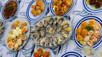 Namibia - Bootsfahrt in der Lagune Walvis Bay - maritimes Lunch