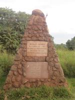 Ngorongoro Nationalpark - Denkmal für Prof. Dr. Bernhard und Michael Gziemek
