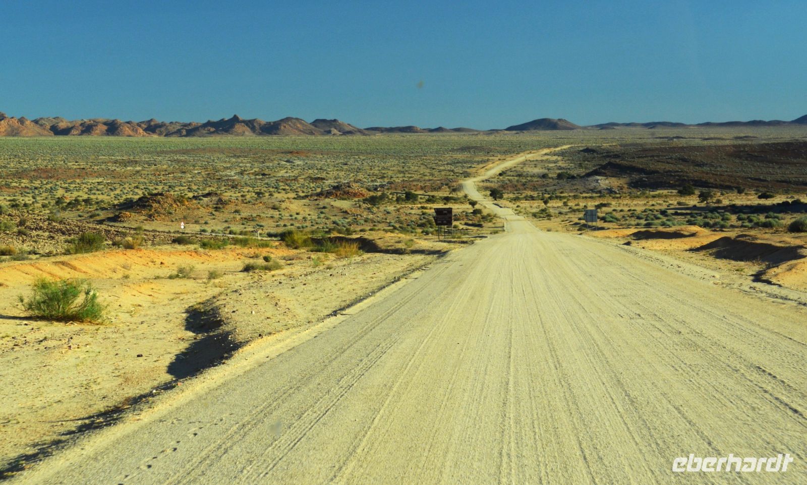 endlose Weite in der Kalahari