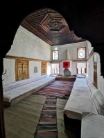 In einem alten Wohnhaus in Gjirokastra