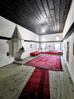 Aufenthaltsraum im osmanischen Wohnhaus von Gjirokastra