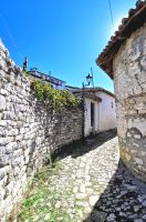 Gasse in der Festungsstadt von Berat