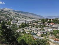 Blick auf die Stadt der 1000 Stufen, Gjirokastra