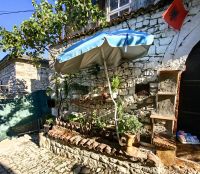 Kleines Kräutergärtchen in Berat