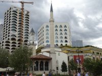 Tirana: Rundgang: Moschee und Uhrturm