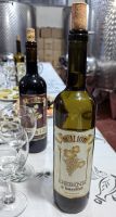 In Albanien liebt man vor allem Rotwein, es gibt aber auch weißen