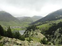 Stausee und Berge des Vall de Núria