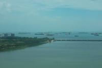 Blick auf den Flut-Schutzdamm