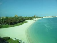 Dubai - Oman -  Dubai - Fahrt mit der Monorail - Blick zum Strand