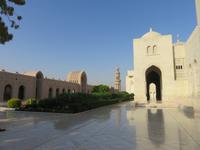 Dubai - Oman - Muscat - Besuch der Großen Sultan Qaboos Moschee