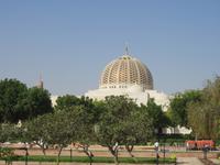Dubai - Oman - Muscat - Besuch der Großen Sultan Qaboos Moschee -