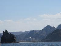 Dubai - Oman - Muscat - Bootsfahrt - Blick zum Ritz Carlton Hotel