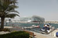 Abu Dhabi: Yas Hotel an der Formel 1 Strecke