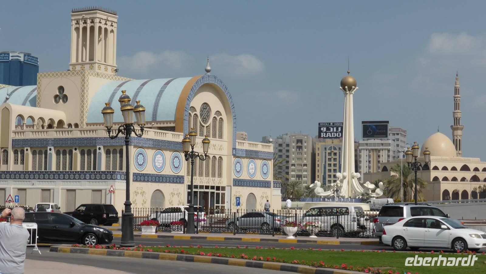 Sharjah: Zentralsouk (Blauer Souk)