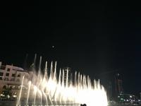 164 Wasserspiele am Burj Khalifa