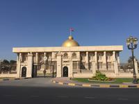 294 am Koran-Kreisverkehr in Sharjah