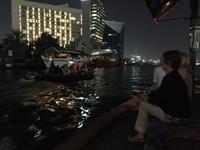 407 abendliche Abra-Fahrt auf dem Dubai Creek