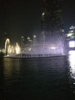Wasserspiele vor dem Burj Khalifa