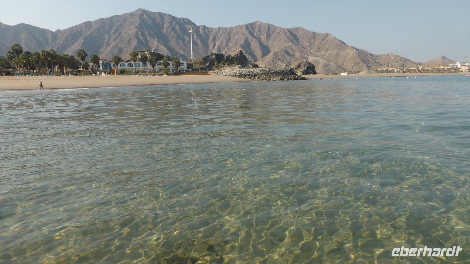 Baden an der Ostküste (Sandy Beach Hotel)