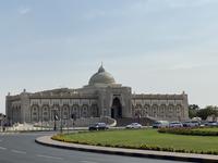 Sharjah - Kulturpalast am Koran-Kreisverkehr