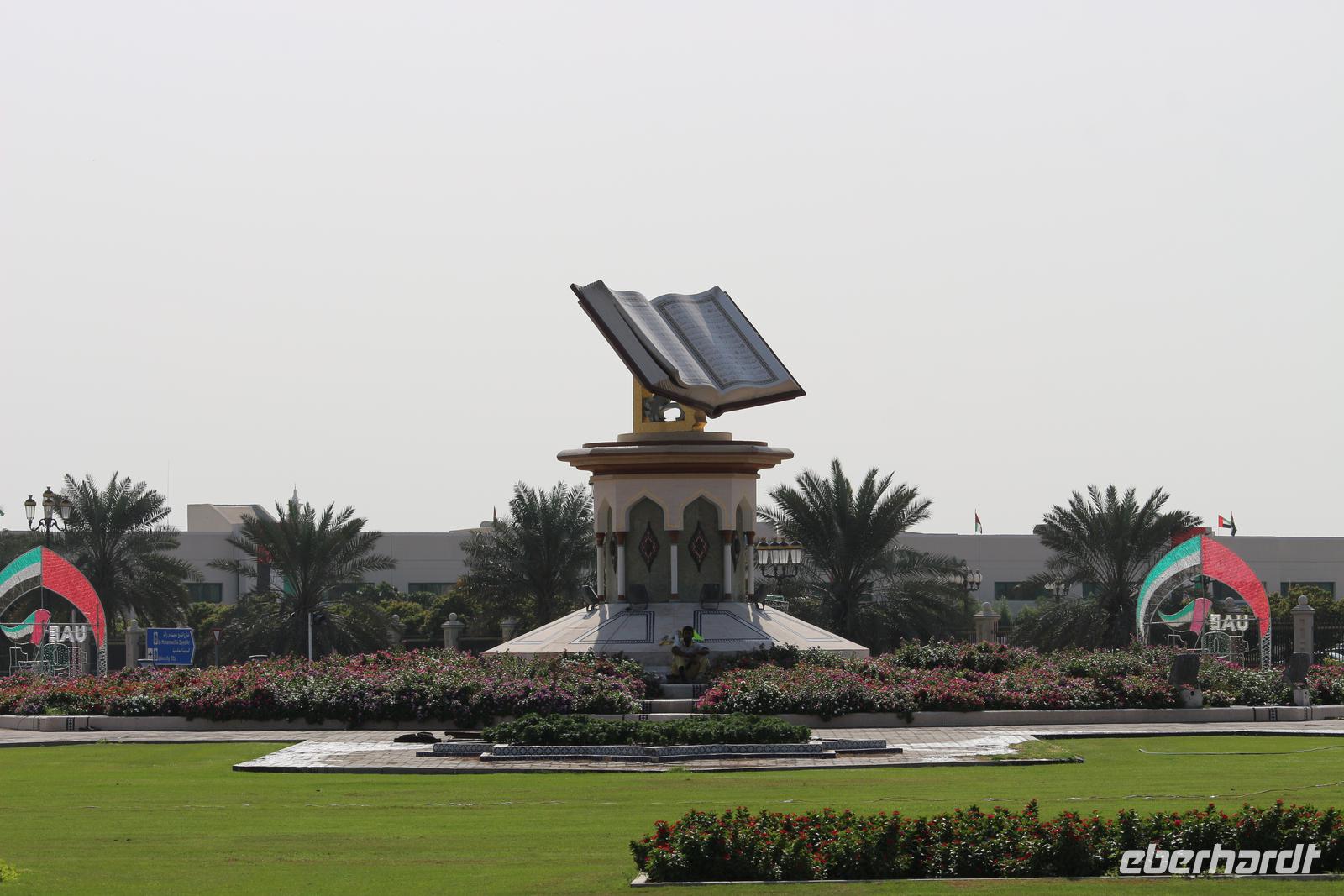 Sharjah - Koran-Kreisverkehr