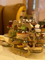 Teestunde im Emirates Palace Hotel in Abu Dhabi