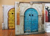 Historische Holztüren im alten Dubai