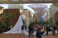 EXPO - Klavierspielerin