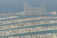 Erkundung des neuen Palm Towers