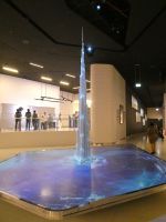 vor der Auffahrt auf das höchste Gebäude