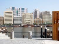 Blick auf die Neue Stadt am Creek