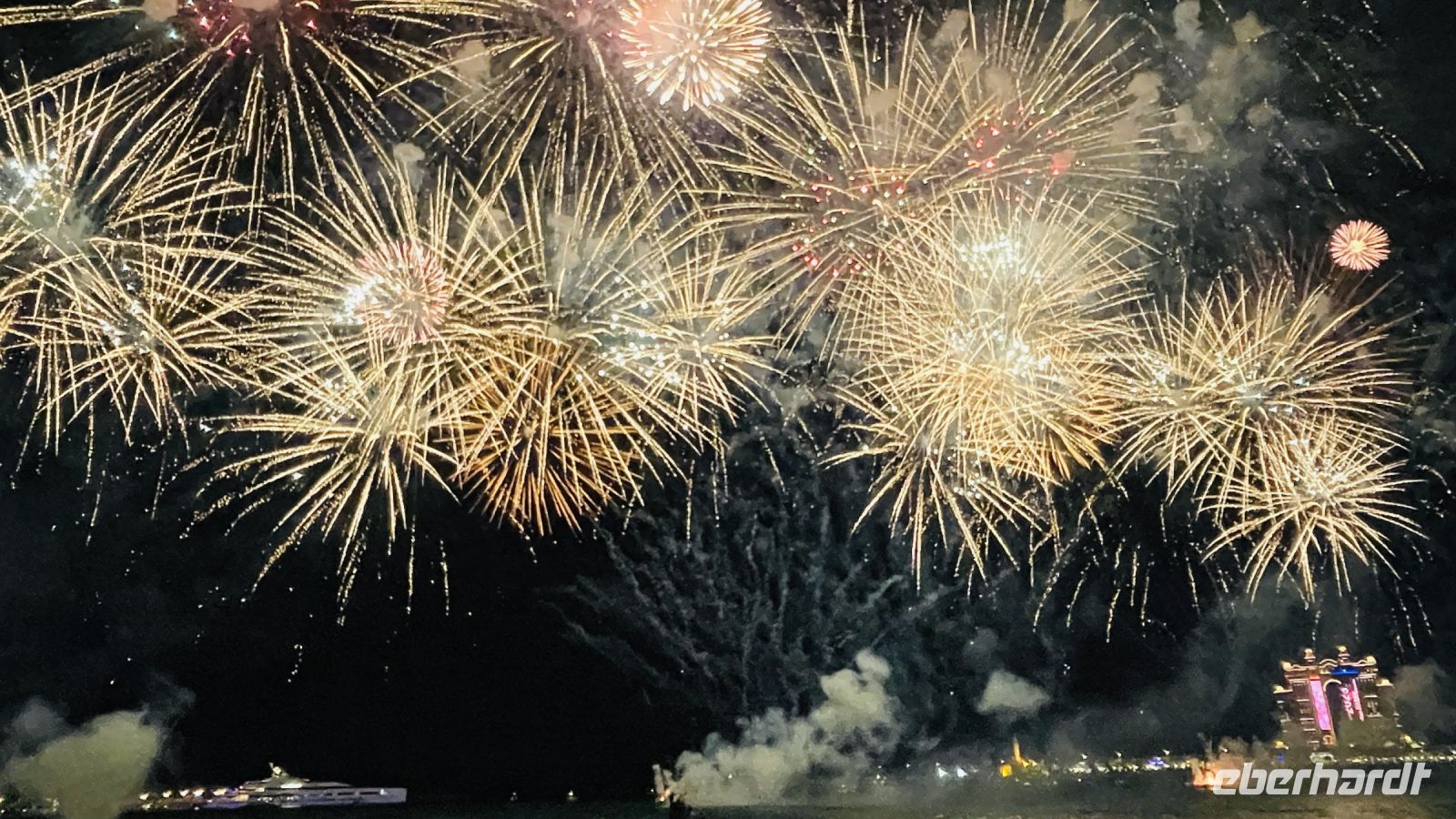 Abu Dhabi - Silvesterfeier im Emirates Palace Hotel