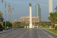 Präsidentenpalast Qasr Al Watan...Blick zum Emirates Palace