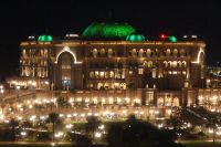 Blick vom Hotel auf das Emirates Palace