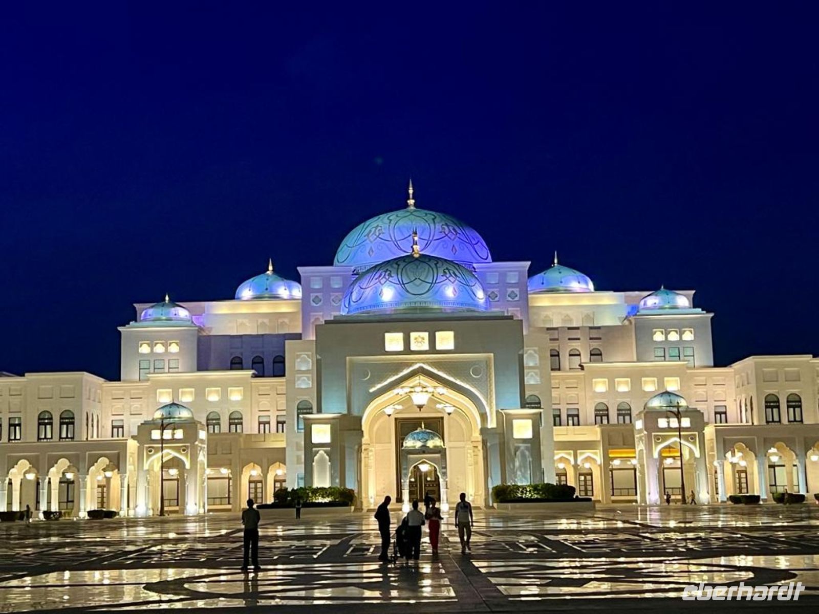 Lichtshow am Präsidentenpalast