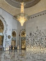 Innenansicht - Blumendekoration in Marmor - Sheik Zayed Grand Moschee