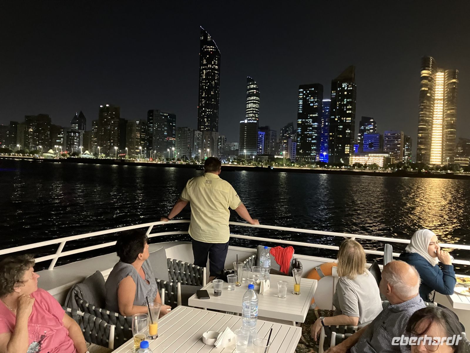 Cruise - Abendfahrt in Abu Dhabi