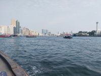 Fahrt mit dem Wassertaxi (Abra) über den Creek